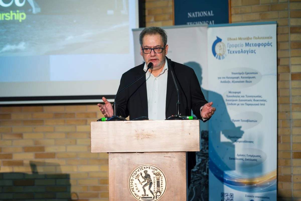 Ο Καθηγητής Εμμανουήλ Βαρβαρίγος, Αντιπρύτανης Έρευνας, Καινοτομίας και Εξωστρέφειας του ΕΜΠ