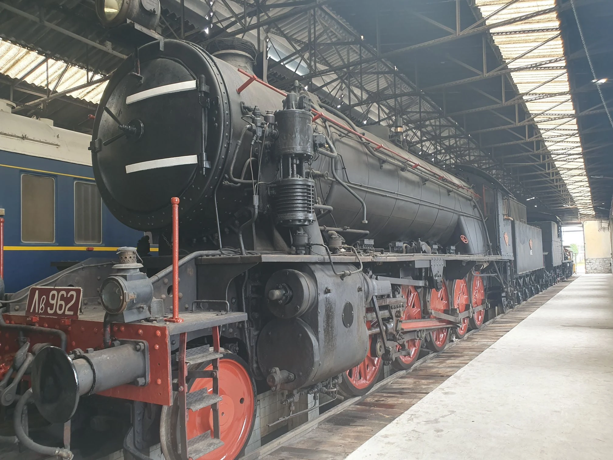 musiotrainondrama11.jpg?v=0