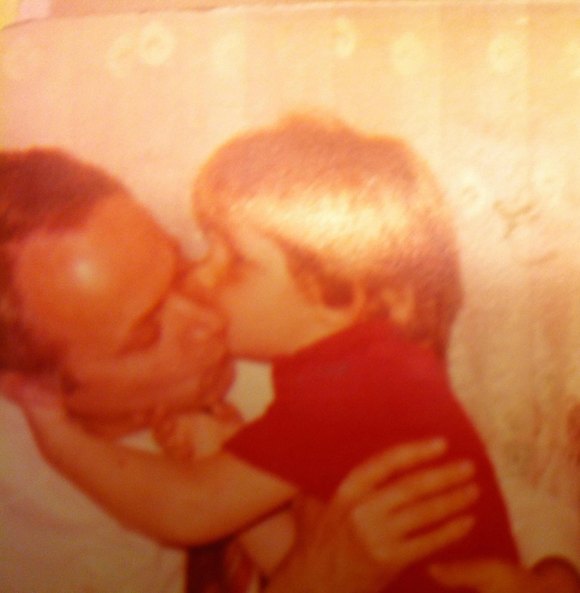 Ως παιδί στην αγκαλιά του πατέρα του