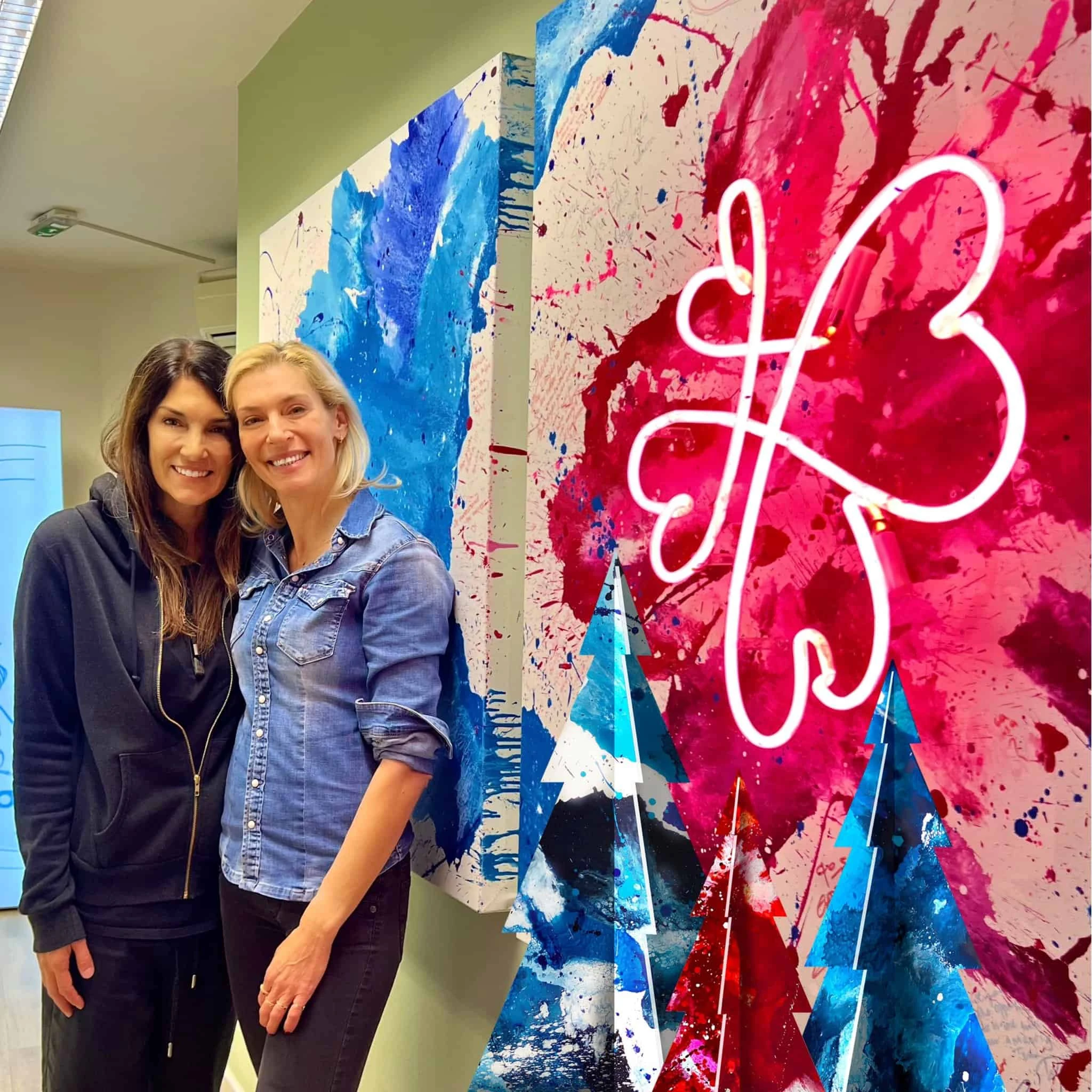 Με την καλλιτέχνιδα Καρολίνα Ροβύθη σε χριστουγεννιάτικο event της «Ανάσας»