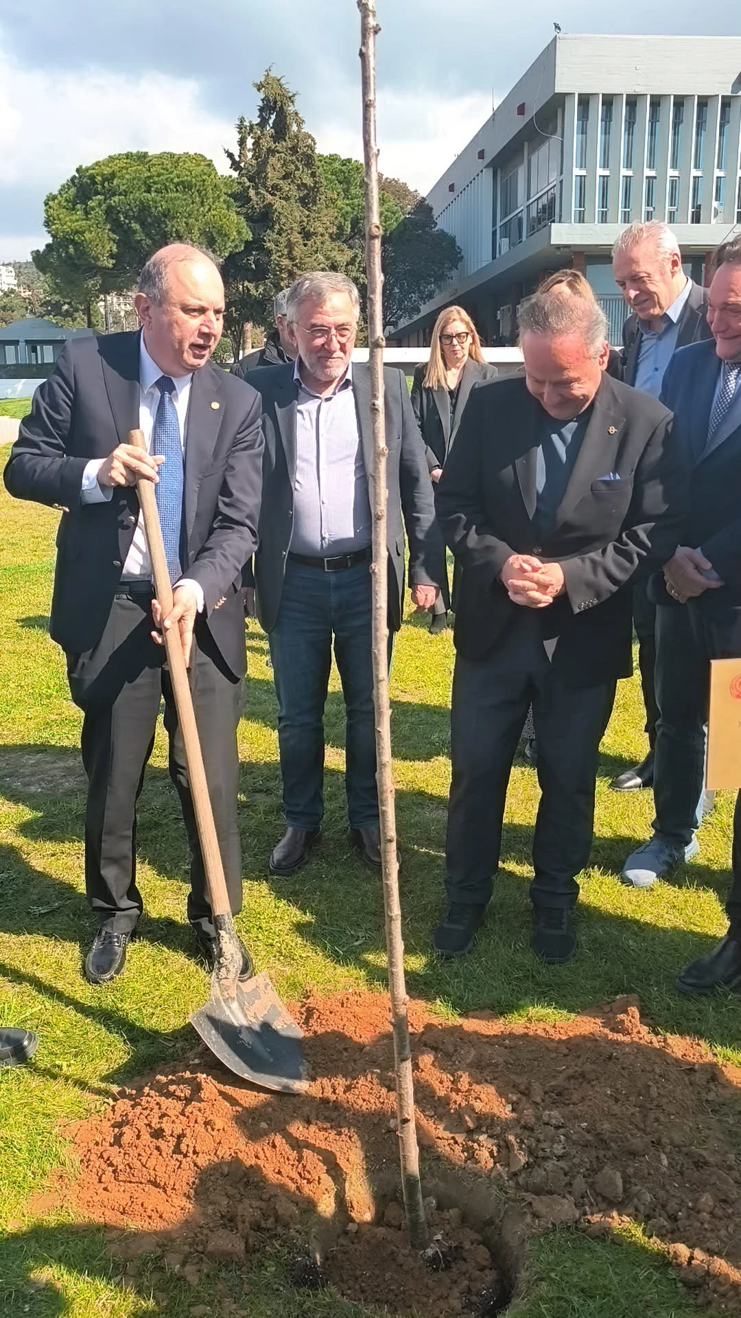 638129677-2502072666875613-2556092284752363252-n.jpg?v=0