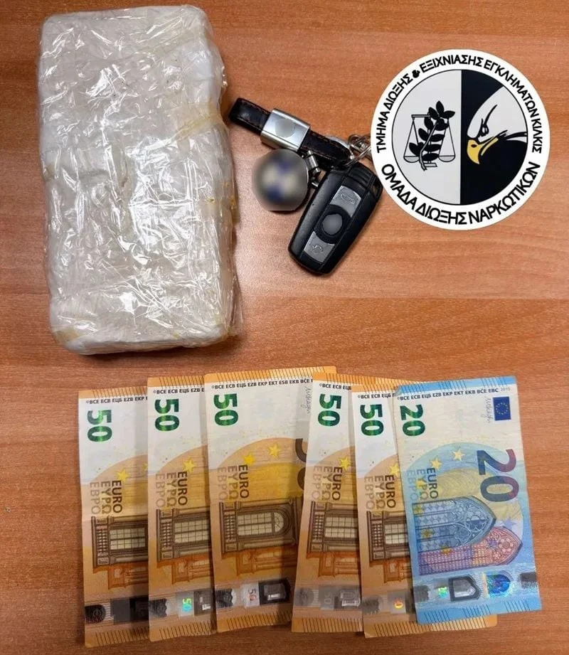 b9063cc0-1b79-489c-a880-276935c2210d.jpg?v=0