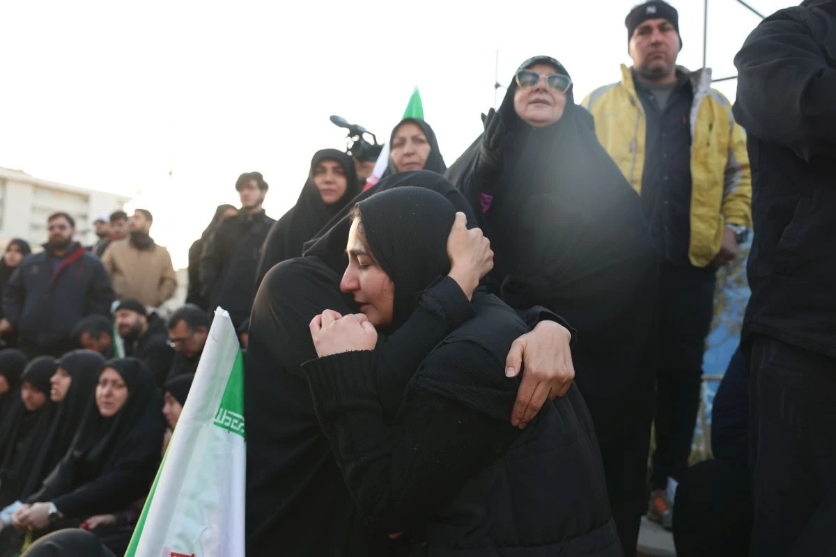 iran-epithesi-dolofonia-hamenei-usa-israel-diadilotes-texerani-tehran-2026004212026.jpg?v=0