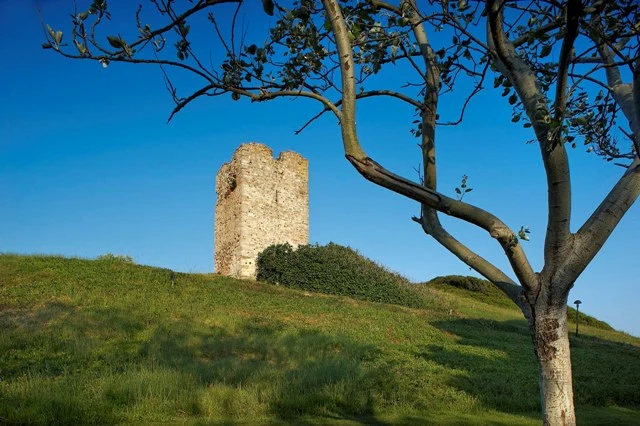 pyrgos-stauronikita.jpg?v=0