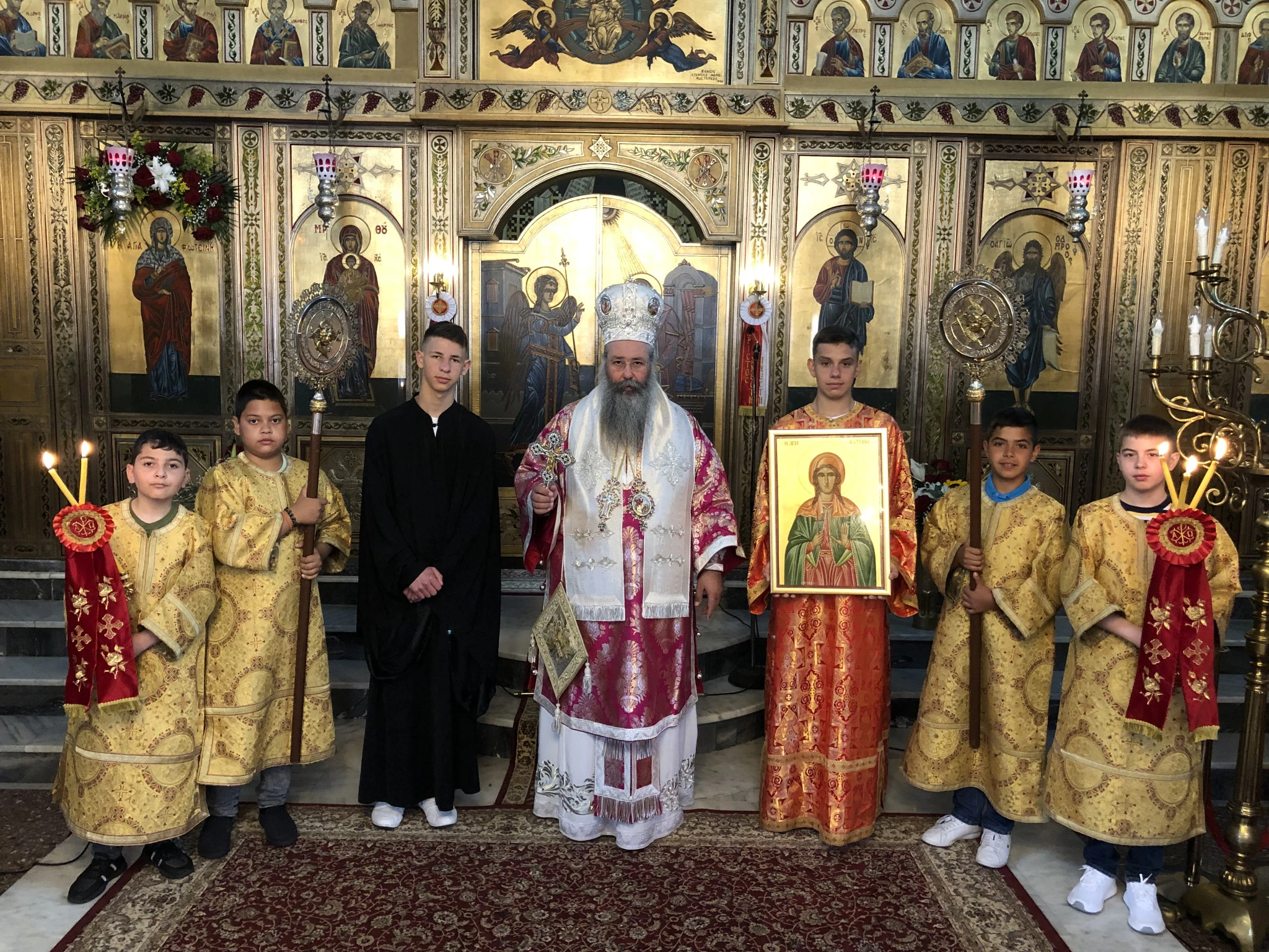 Με ιερόπαιδες στην Παραλία Κατερίνης