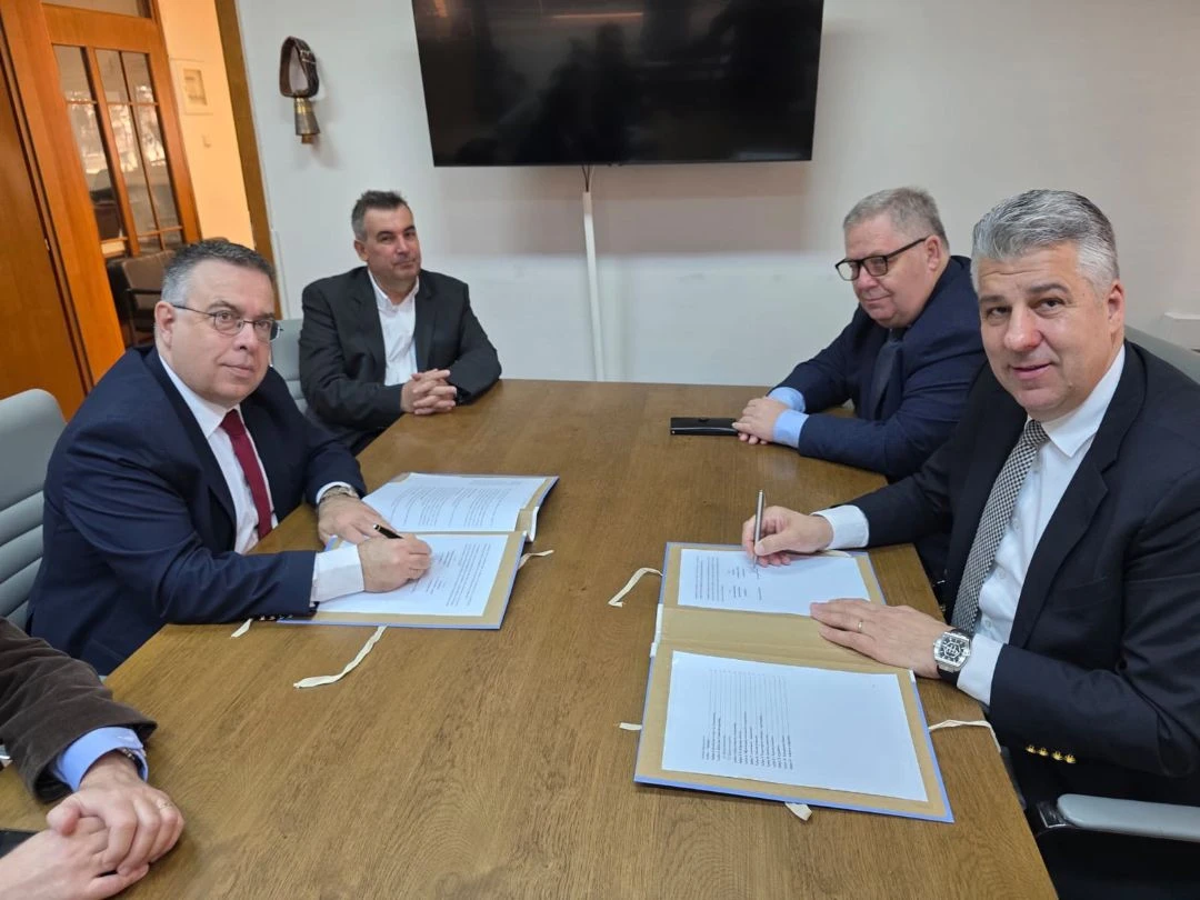 260316-pamth1.jpg?v=0