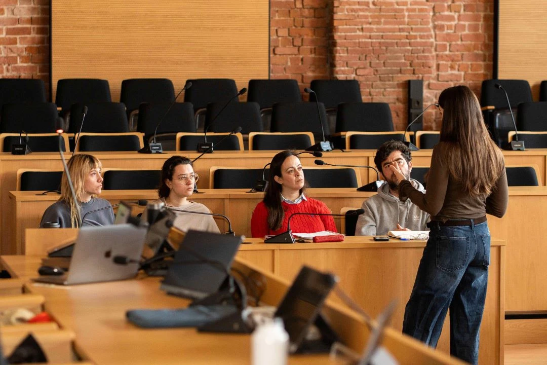 260317greenscap-agoratalk-photo4.jpg?v=0