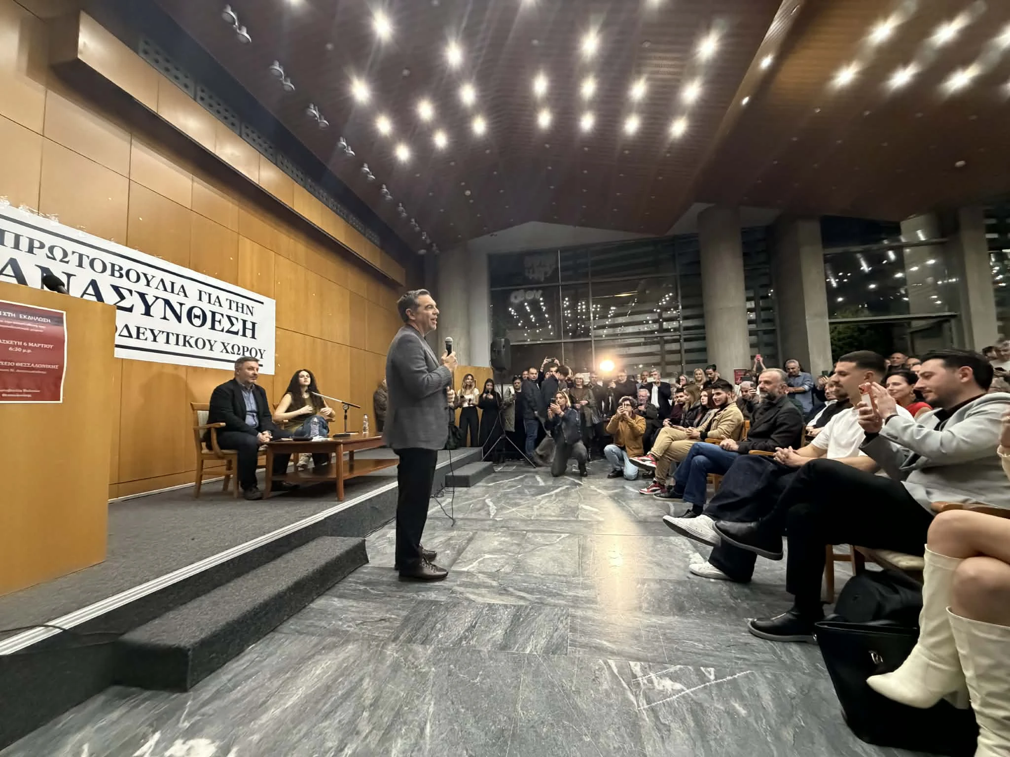 e033b37e-c7d3-46bd-a44b-9c1aec3ee1aa.jpg?v=0