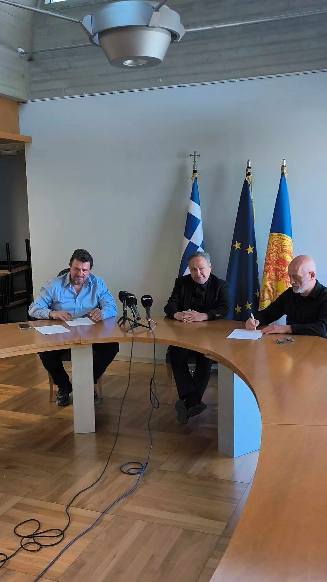 plateia-elefterias-ypografi-1.jpg?v=0