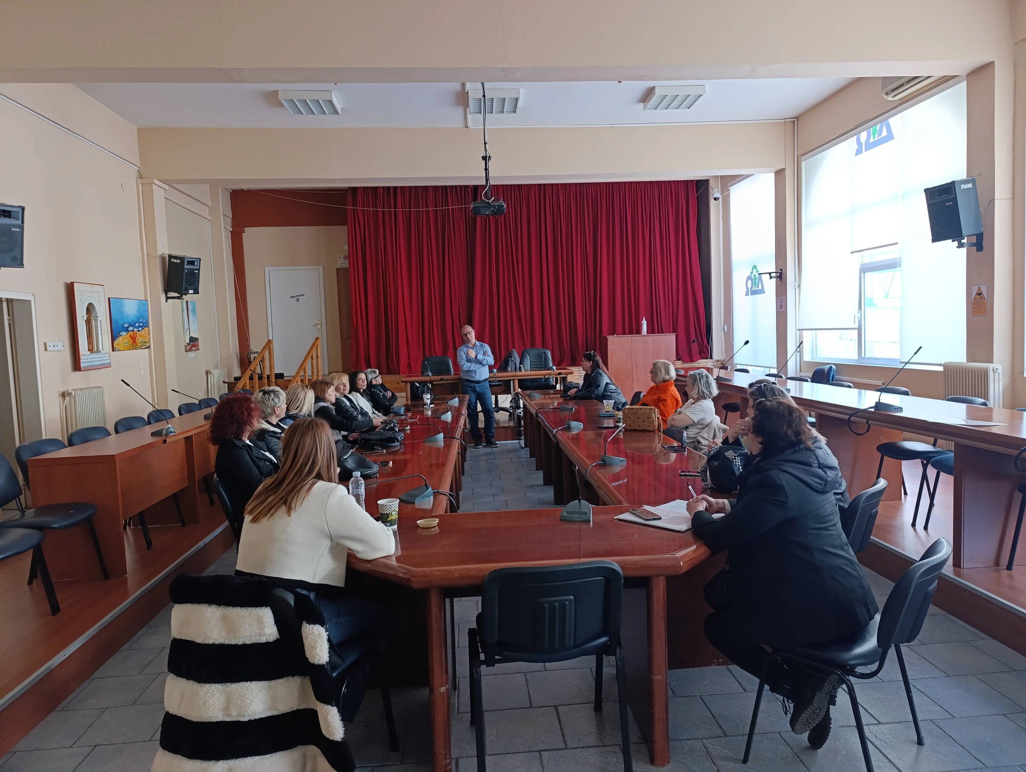 sxolikoi-troxonomoi-enimerosi-3.jpg?v=0