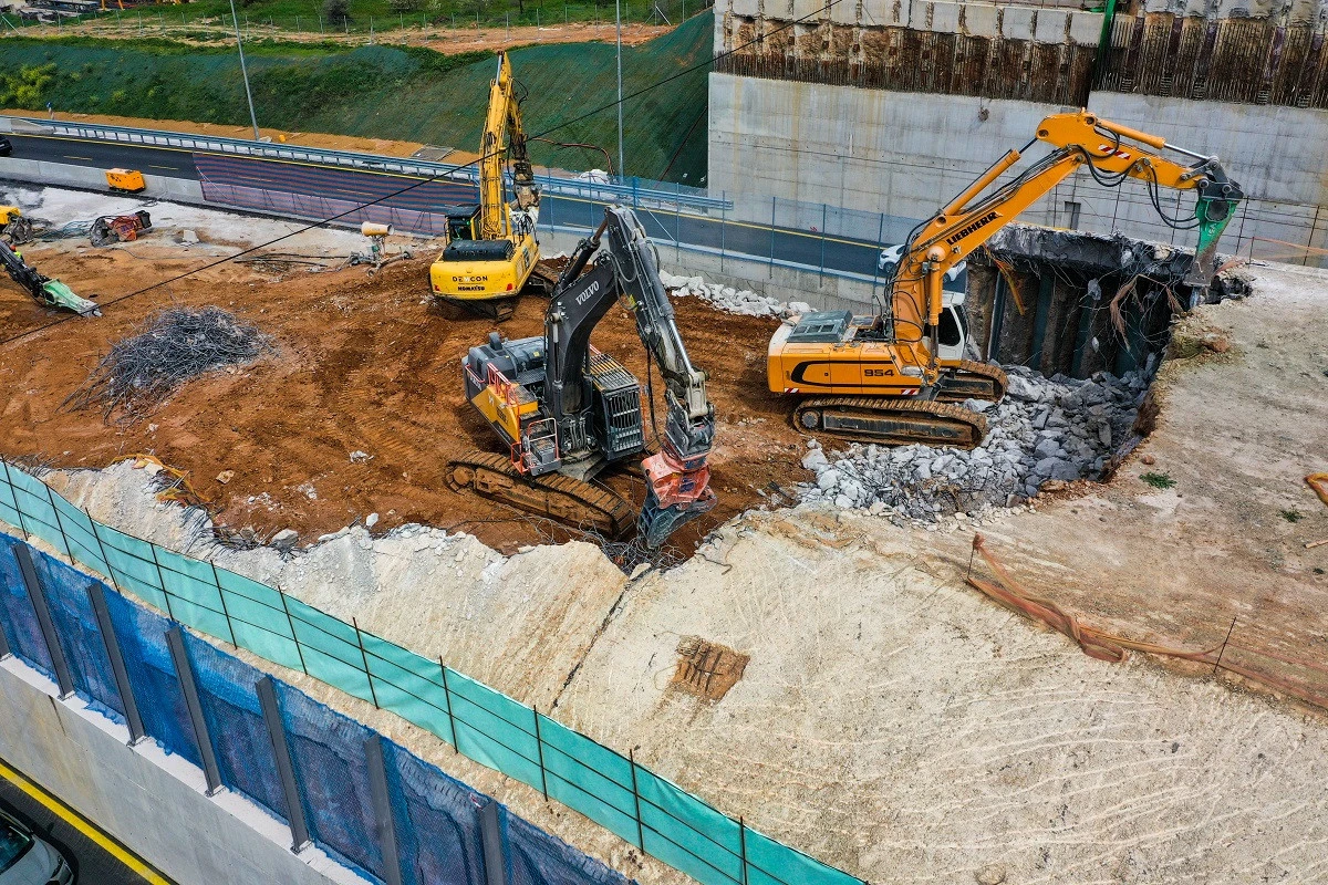 tounel-konstantinoupolitika-5.jpg?v=0