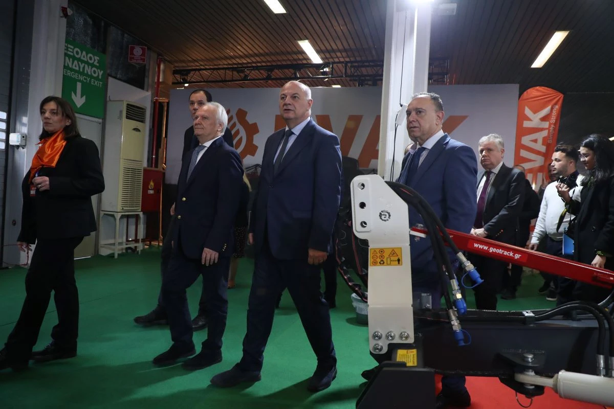 tsiaras-agrotica-2-KIqG1.jpg?v=0