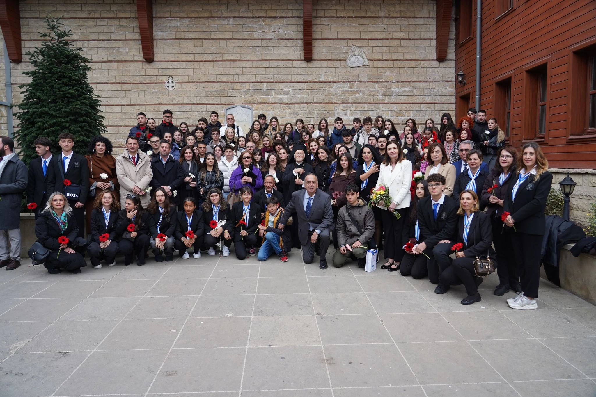 2026-03-15-sto-patriarchio-me-ton-patriarchi-2048.jpeg?v=0