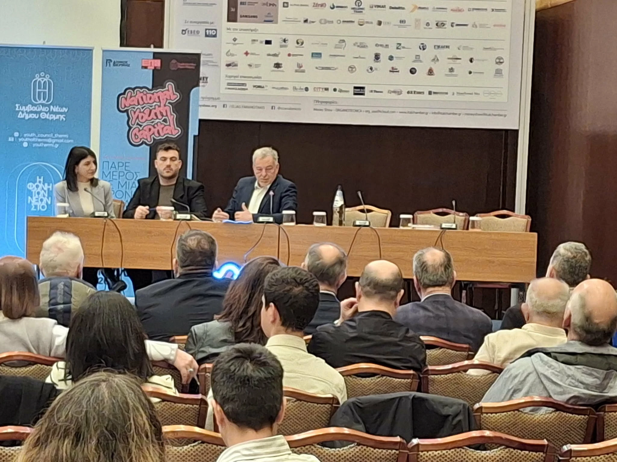 2b4e226d-8422-4347-b31e-7b9c921f9c11.jpg?v=0