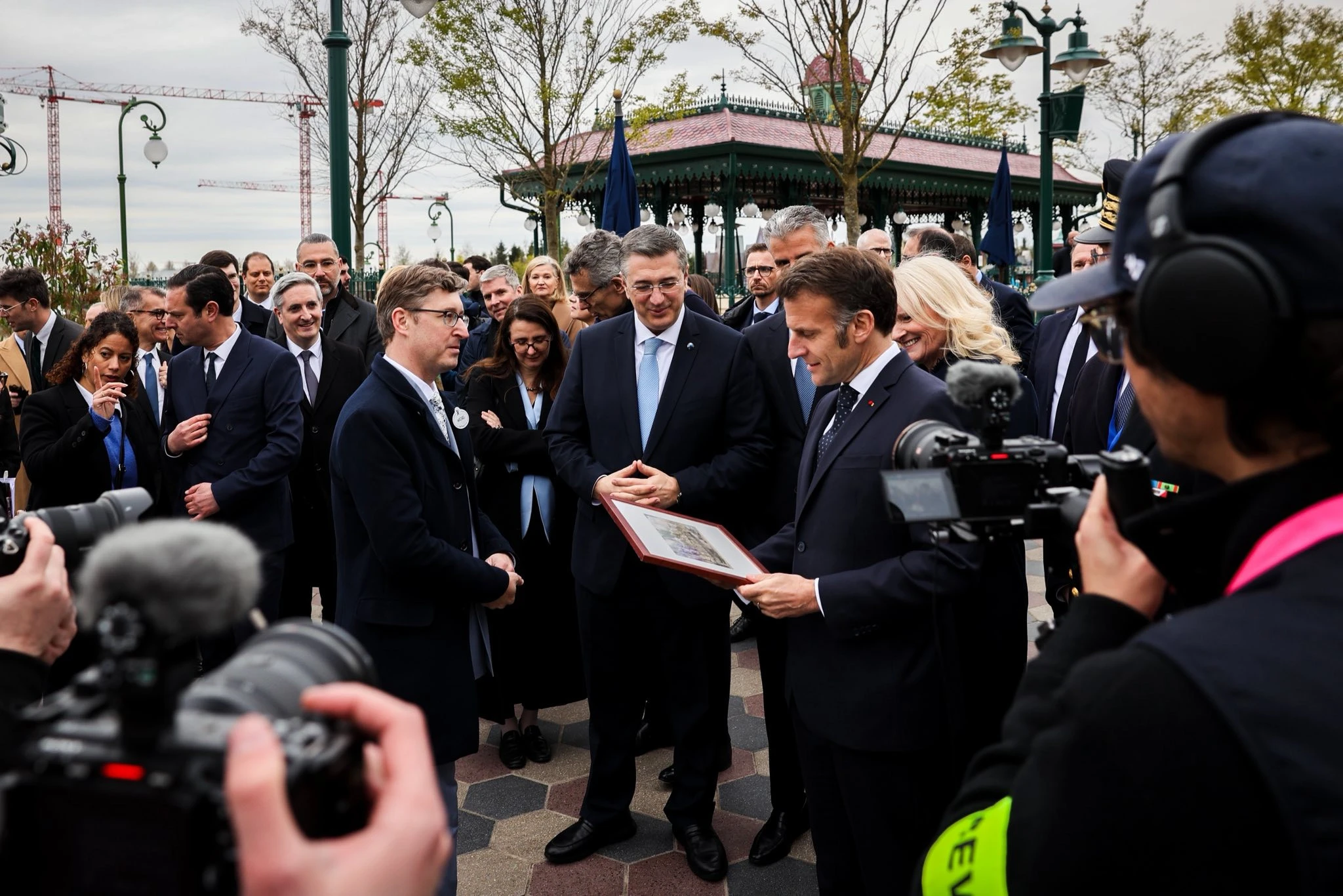 656963476-1491482092333743-931048167711429315-n.jpg?v=0