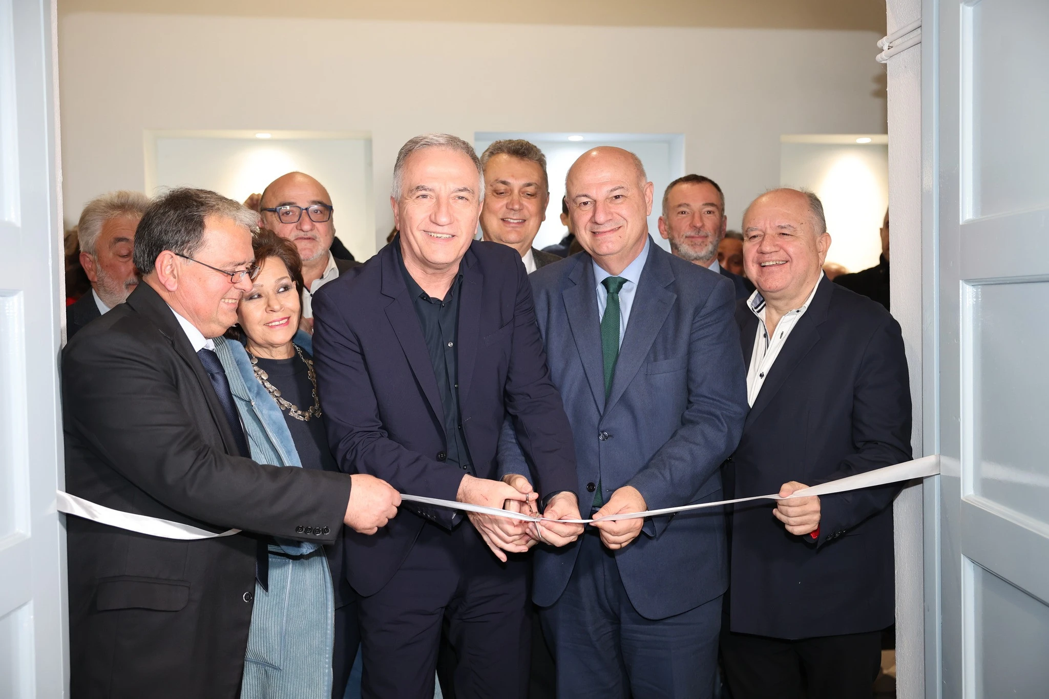 657016183-1241892341475234-4825173235482503335-n.jpg?v=0