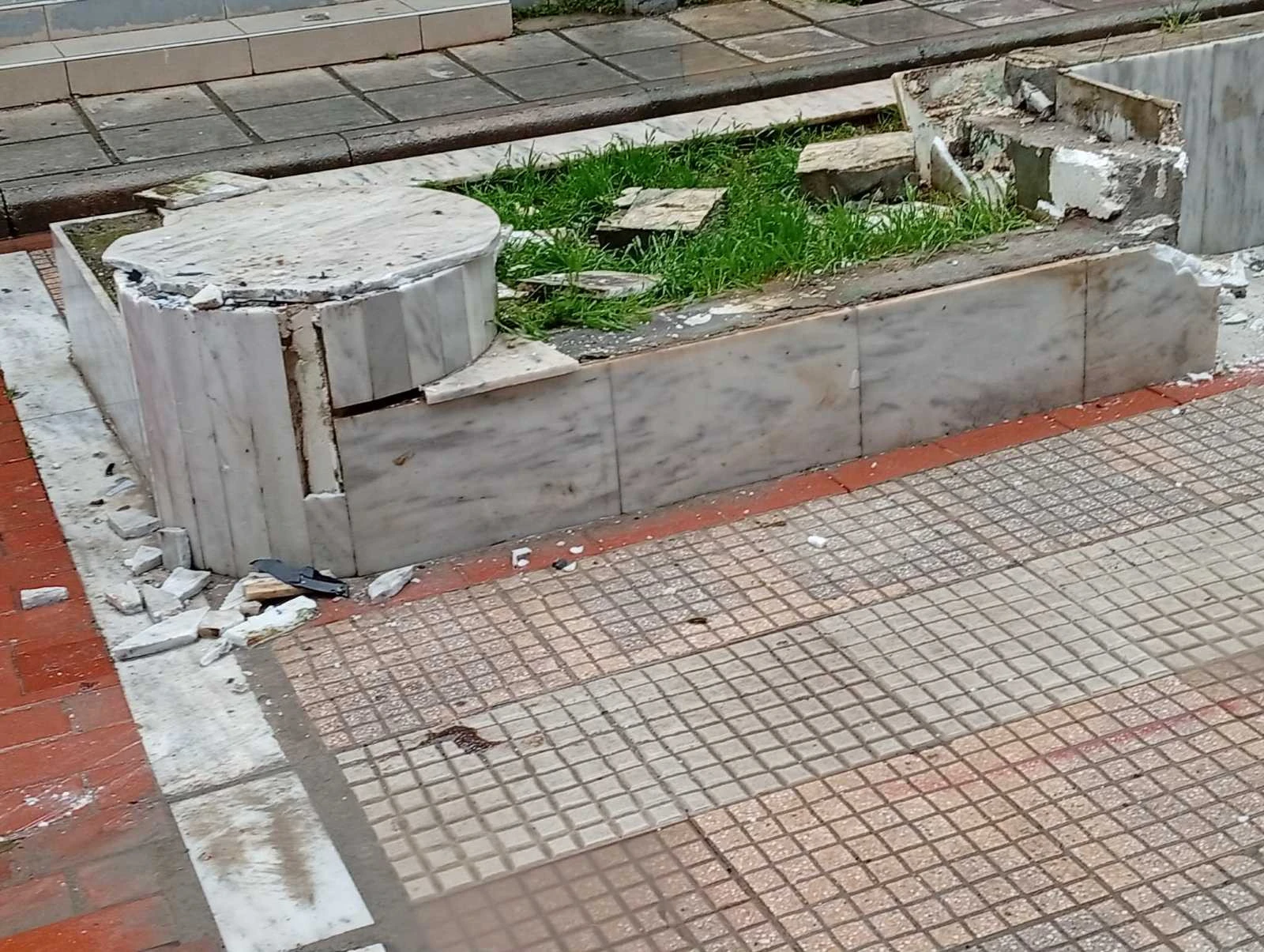 660407396-1369245645231696-155054310192637829-n.jpg?v=0