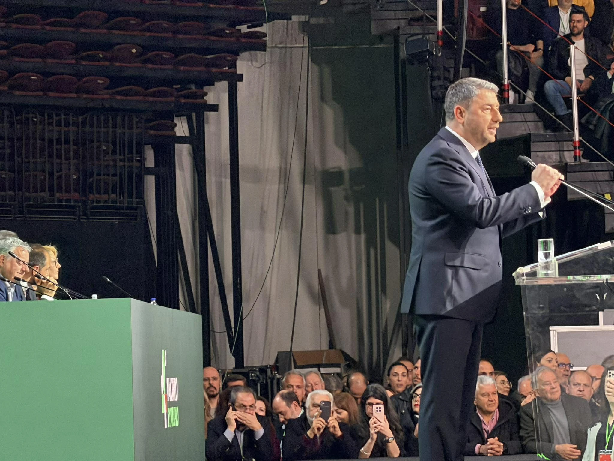 androulakis-synedrio-pasok-1.jpg?v=0