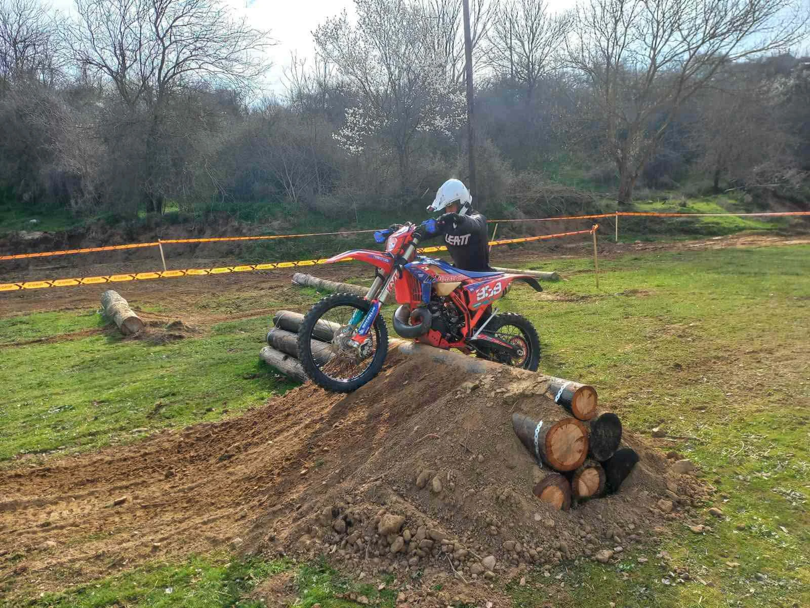 anichto-festival-ypaithrias-athlitikis-drastiriotitas-sto-melissurgio-5.jpg?v=0