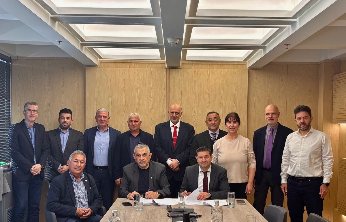 Υπεγράφη η συμφωνία ΕΥΑΘ ΑΕ - ΕΟΑΛ