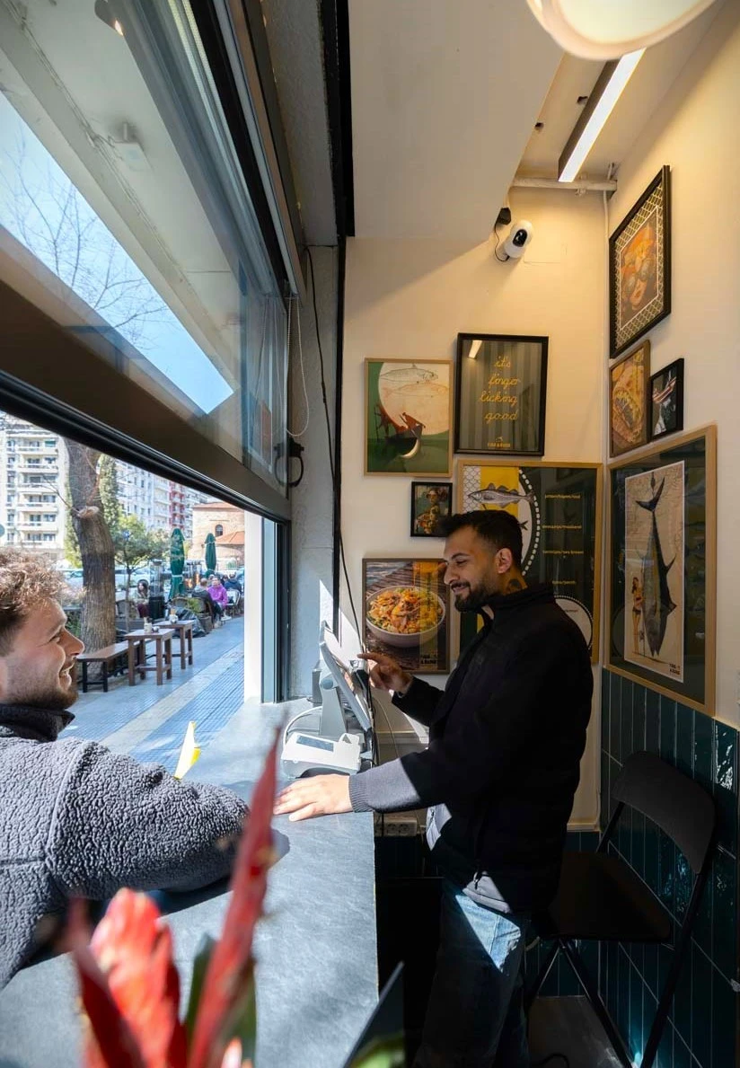 fins-and-buns-3.jpg?v=0