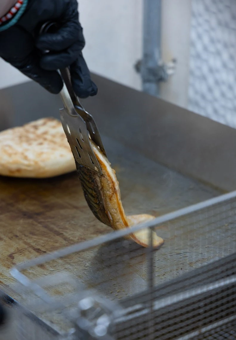 fins-and-buns-8.jpg?v=0