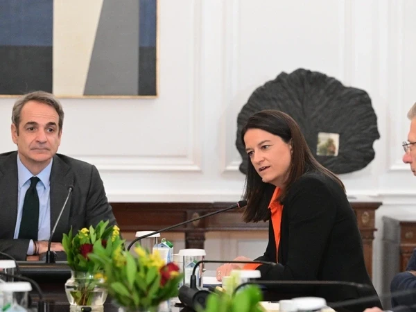 Στην τελευταία συνεδρίαση του υπουργικού συμβουλίου ενώ ανακοινώνει την 6η αύξηση του κατώτατου μισθού