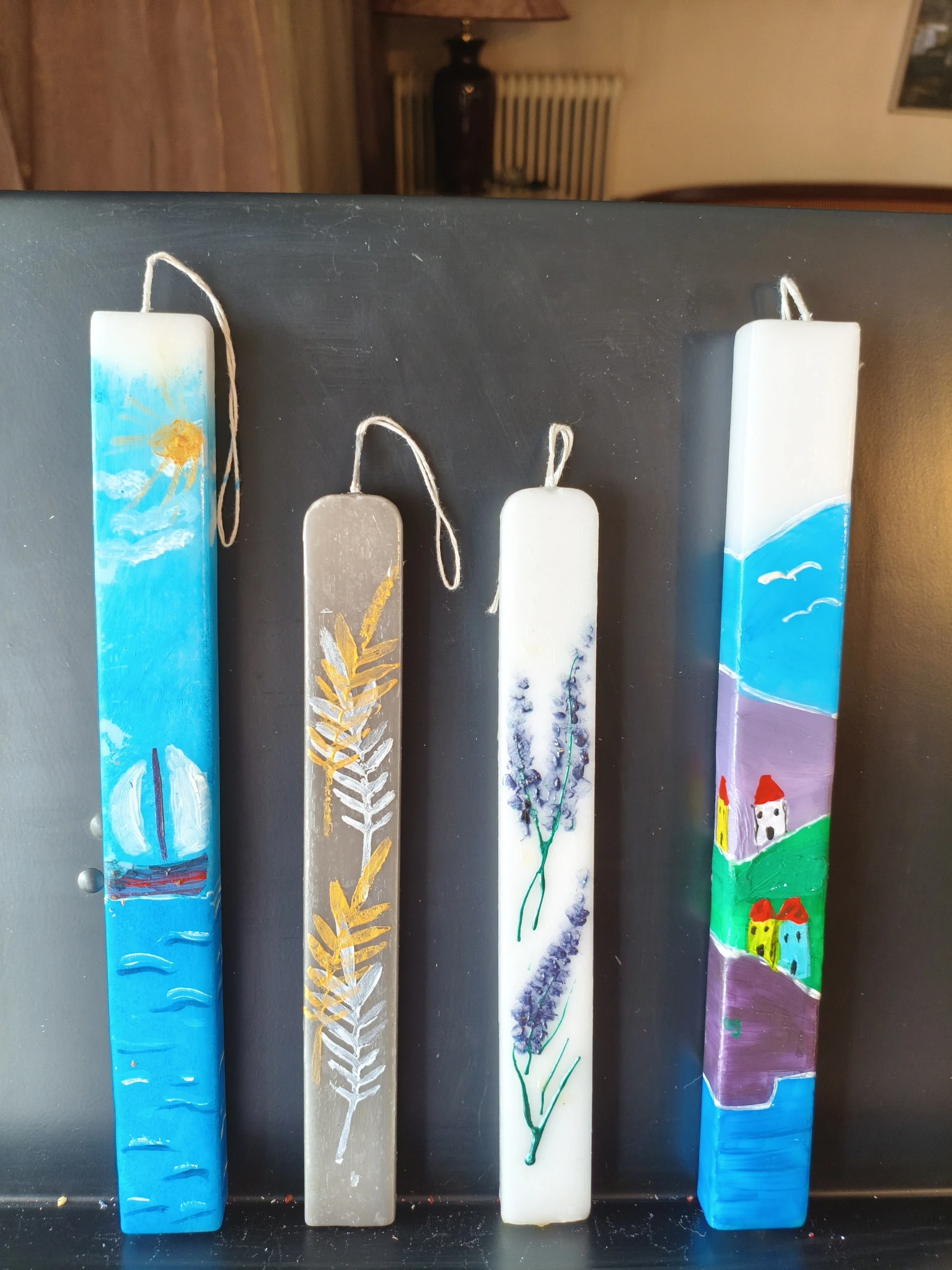 Λαμπάδες - Φωτογραφία: ΑΠΕ-ΜΠΕ