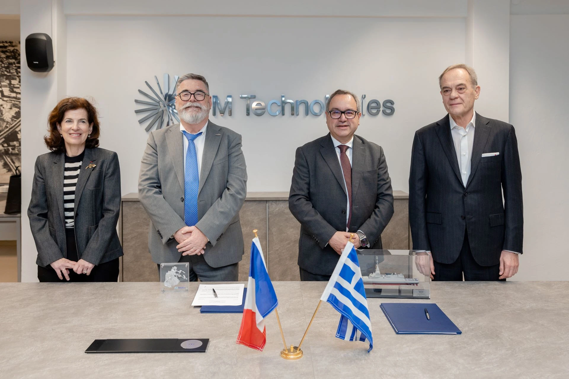 metlen-naval-2.jpg?v=0