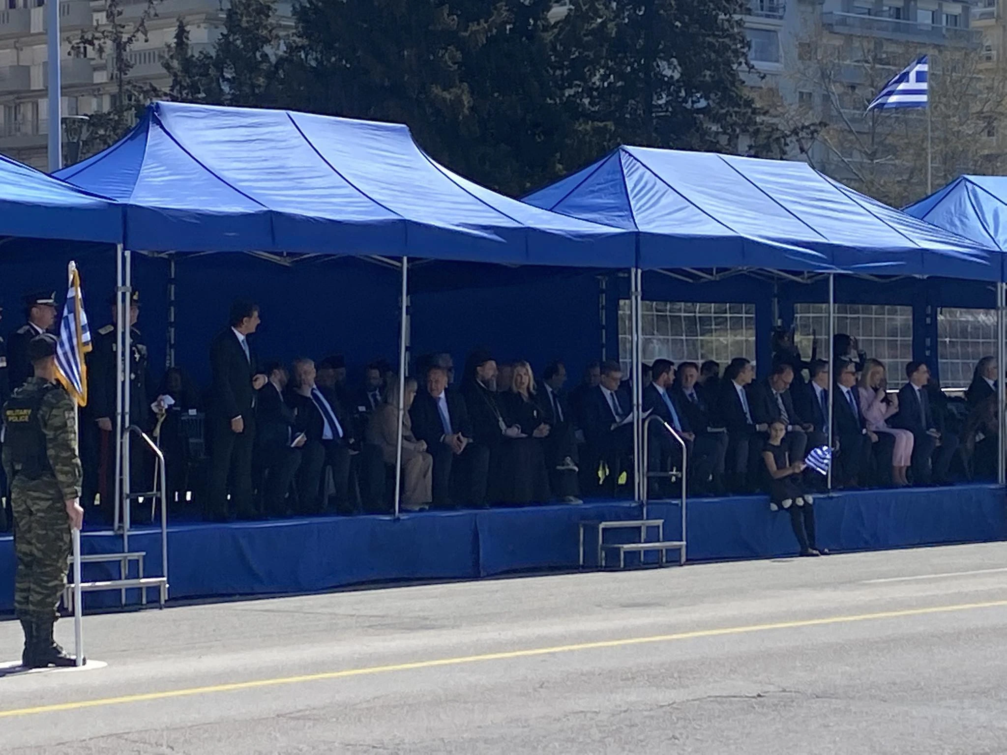 parelasi-25martiou-thess-4.jpg?v=0