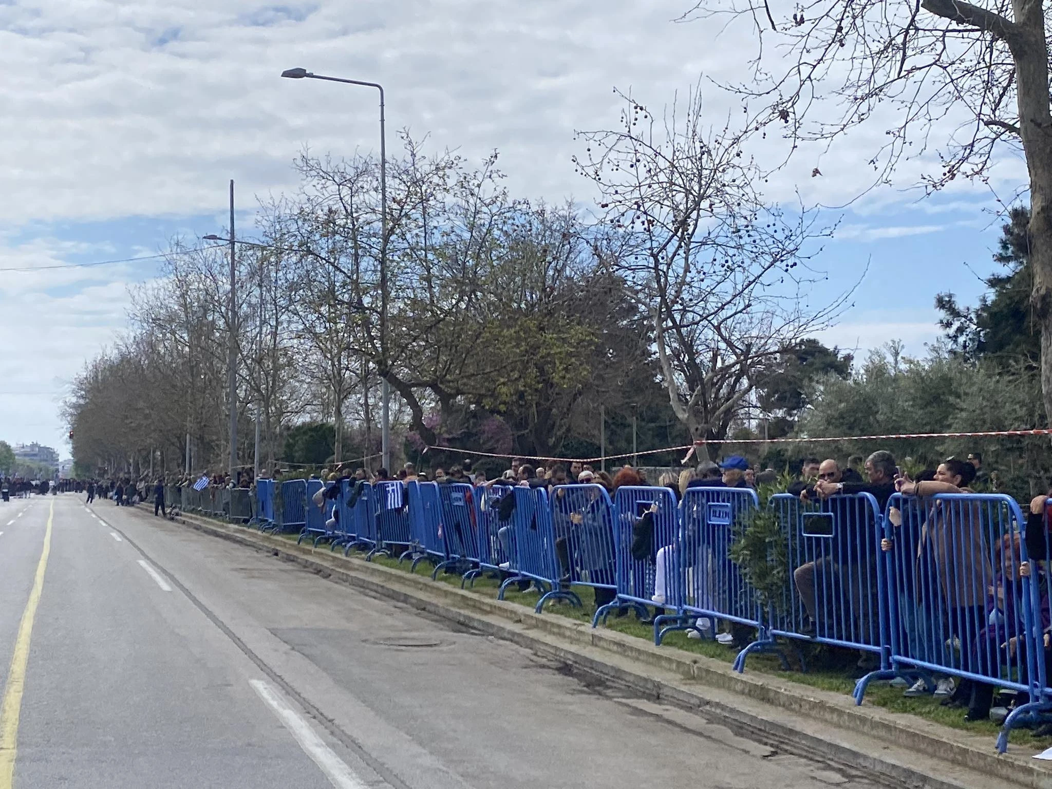 parelasi-25martiou-thess-5.jpg?v=0