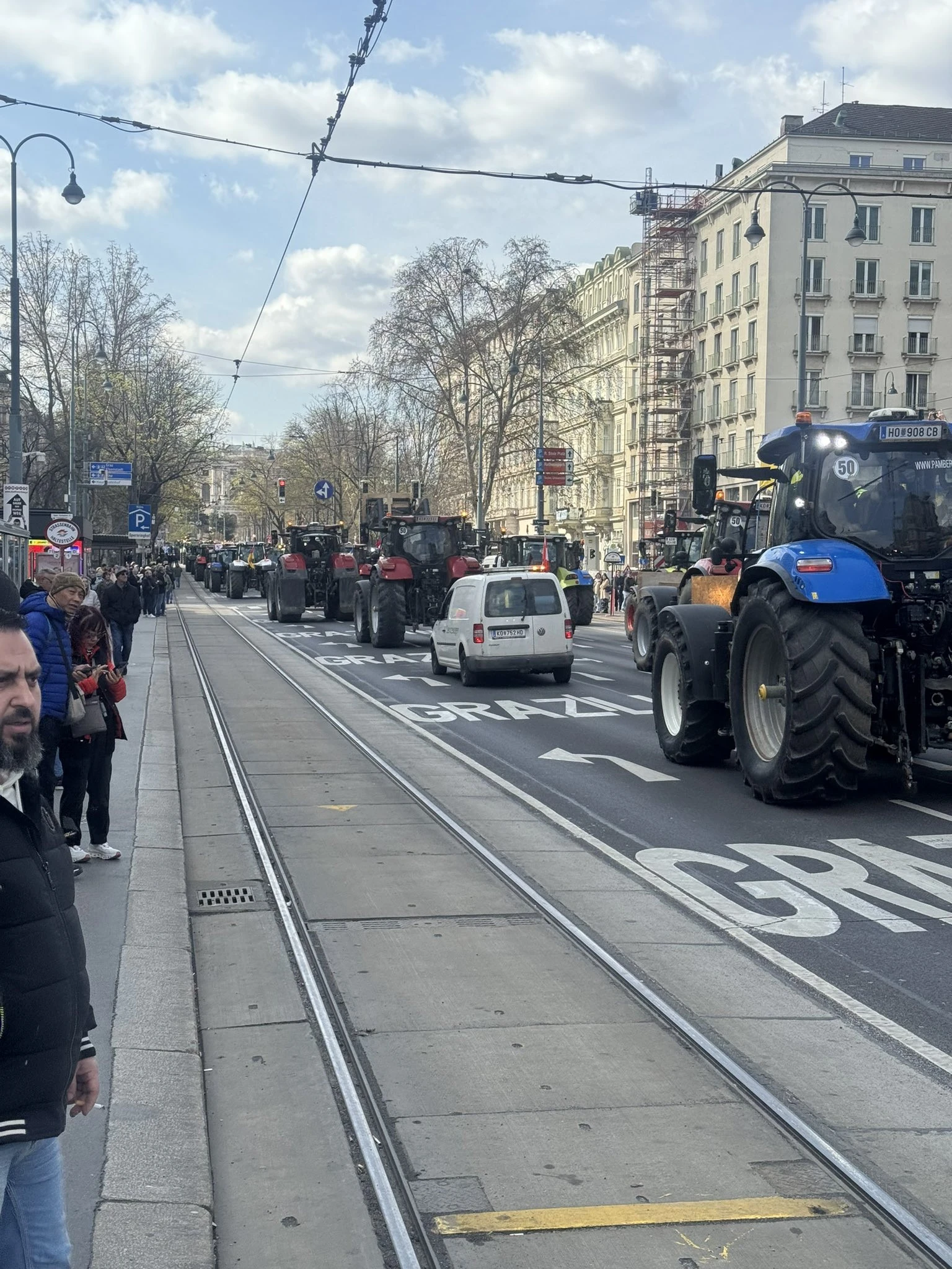 vienna-farmers.jpg