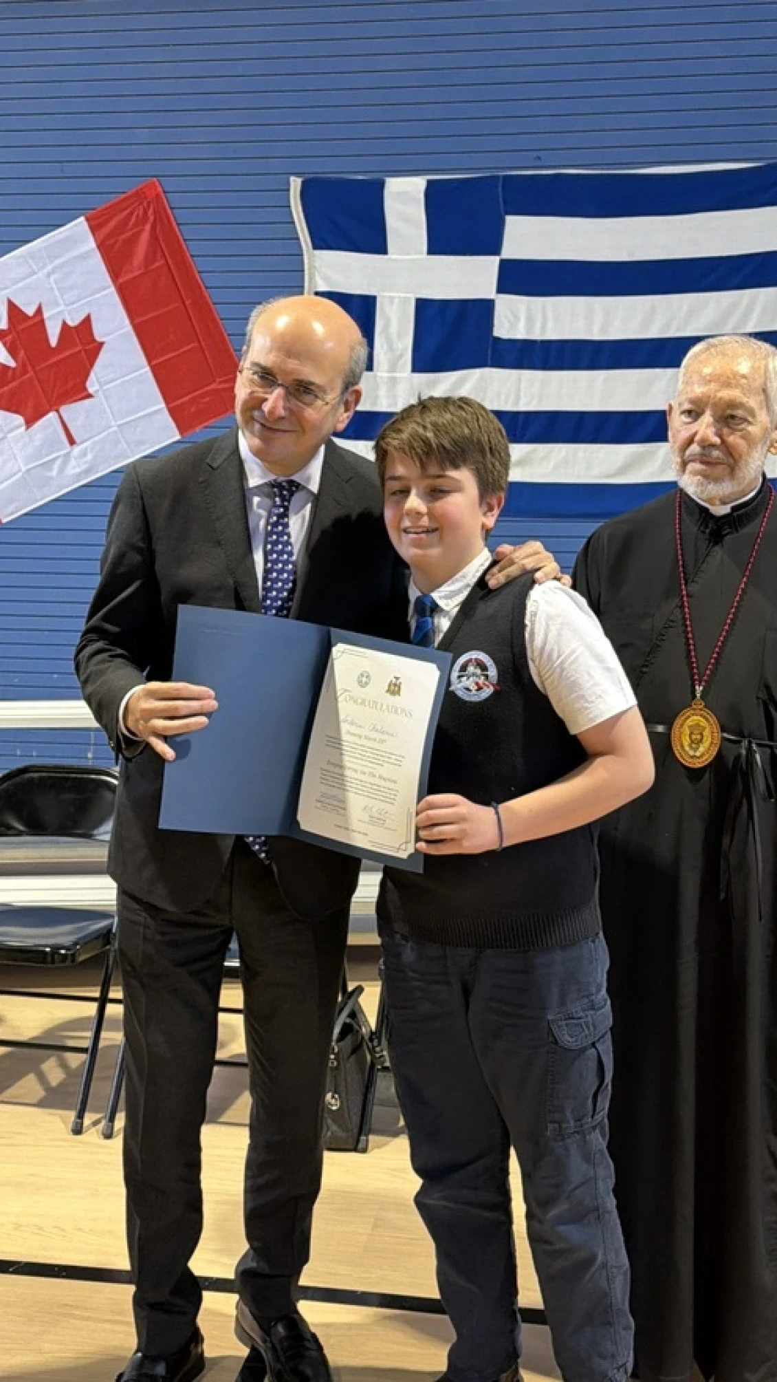 xatzidakis-kanadas.webp?v=0