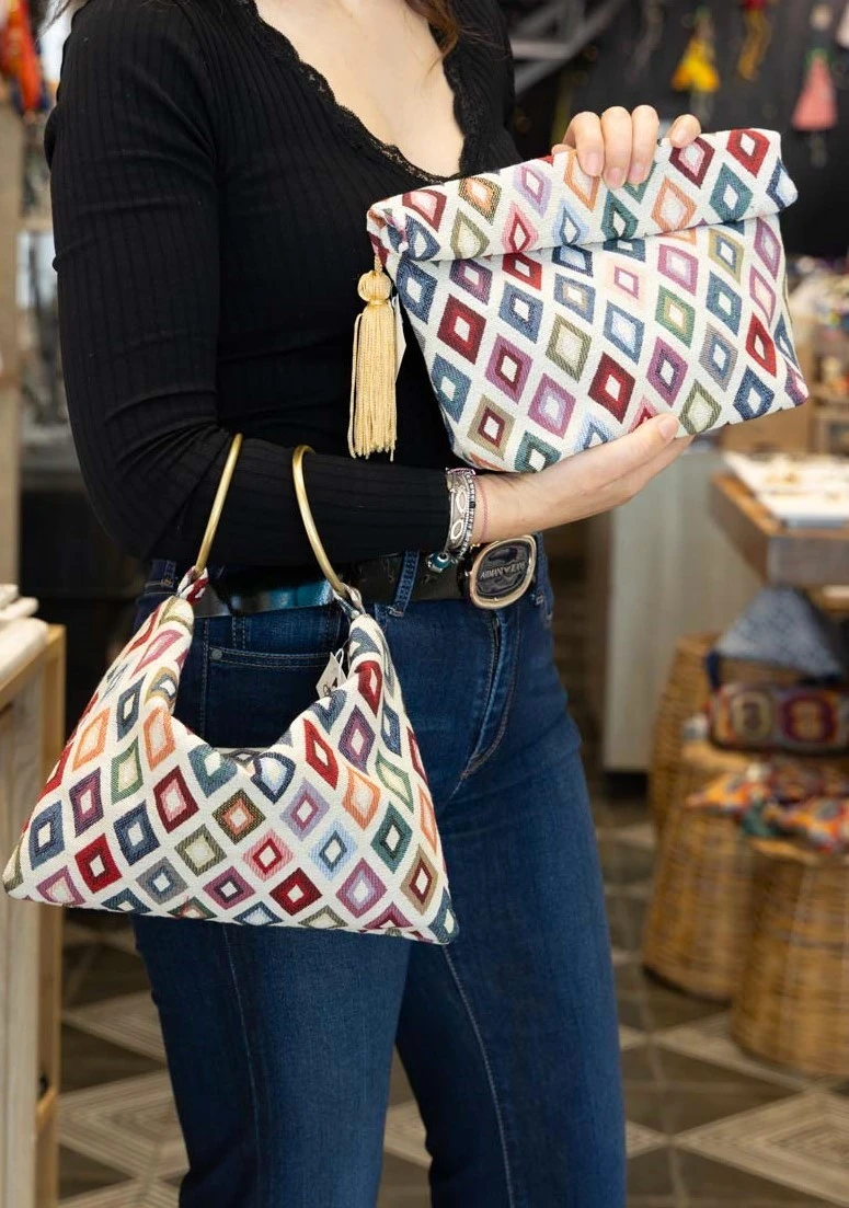 nu-modern-greek-21.jpg?v=0