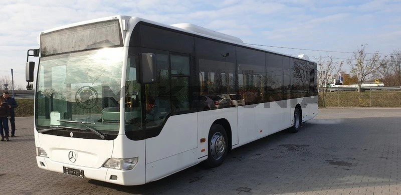 bus4.jpg bus4.jpg