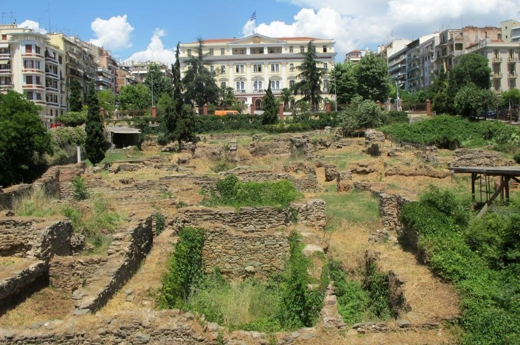 plateia-dioikitiriou.jpg?v=0