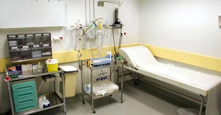 koinoniko-iatreio.jpg?v=0