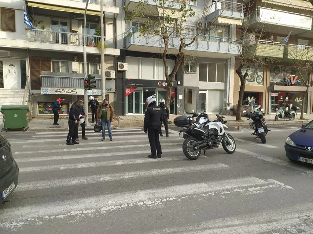 astinomia-n0GbB.jpg astinomia-n0GbB.jpg