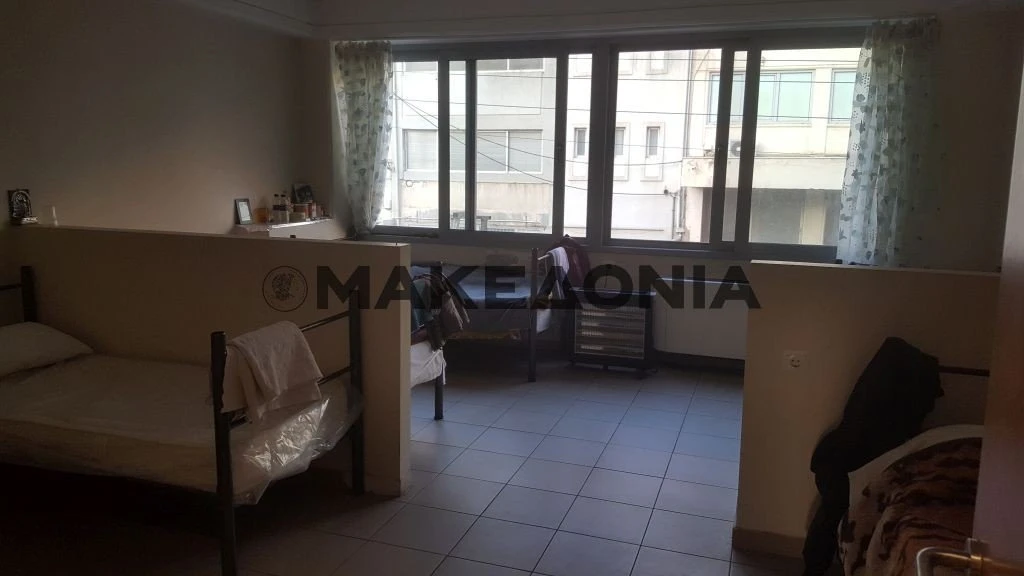 Φωτογραφία από δωμάτιο του Υπνωτηρίου στο πλαίσιο ρεπορτάζ της Μακεδονίας της Κυριακής τον Ιανουάριο του 2020