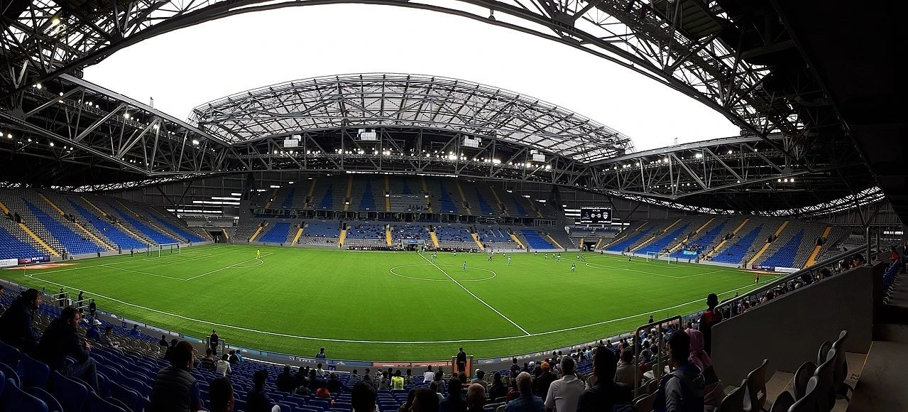 1280px-panorama-of-the-astana-arena.jpeg