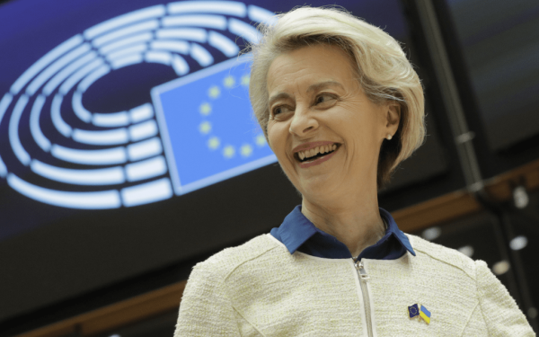 Ούρσουλα Φον ντερ Λάιεν: Η ΕΕ εκφράζει την πλήρη αλληλεγγύη της με τη Δανία και τη Γροιλανδία