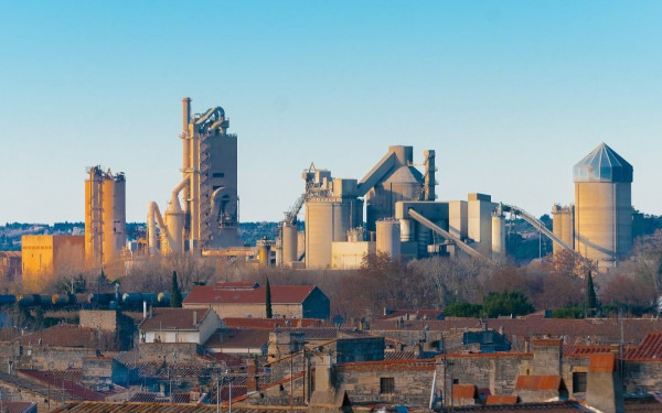 ΕΛΣΤΑΤ: Μείωση 5,4% σημείωσε ο γενικός δείκτης τιμών εισαγωγών στη βιομηχανία τον Δεκέμβριο