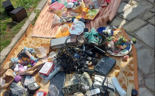 Θεσσαλονίκη: Δύο συλλήψεις και 611 κατασχεμένα προϊόντα σε έλεγχο κατά του παρεμπορίου σε λαϊκές αγορές