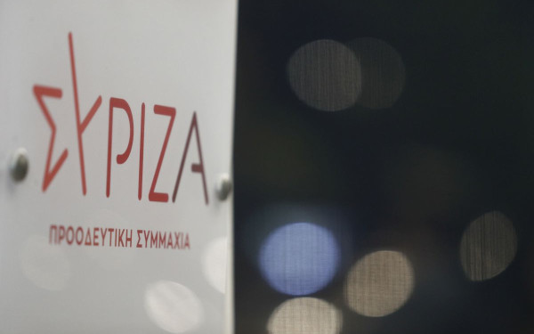 ΣΥΡΙΖΑ: Για την αύξηση του κόστους του τραπεζιού της Καθαράς Δευτέρας κατά 30%, ο κ. Μητσοτάκης μάλλον πετούσε χαρταετό