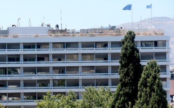 ΥΠΕΘΟΟ: Καμία παράβαση του ενωσιακού δικαίου δεν διαπιστώθηκε σε βάρος της χώρας για τις συμβάσεις δανειοληπτών σε ελβετικό φράγκο