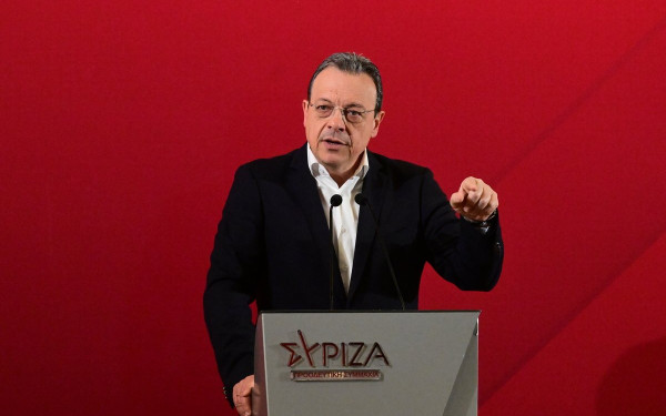 Σωκράτης Φάμελλος: Ο κ. Μητσοτάκης εξασφαλίζει μόνο τα υπερκέρδη της ΔΕΗ, των τραπεζών και των γαλάζιων ακρίδων