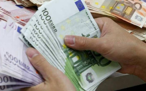 Ουκρανία: Νέα υπόθεση διαφθοράς πλήττει το κοινοβούλιο- Κατηγορίες για δωροδοκίες βουλευτών με αντάλλαγμα τις ψήφους τους