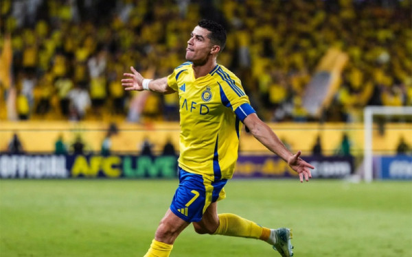 Ο Κριστιάνο Ρονάλντο πλησιάζει τον απίστευτο στόχο των 1000 γκολ (βίντεο)