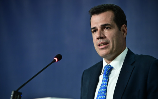Θ. Πλεύρης: «Εγκαινιάζουμε απευθείας επαφές με τις χώρες που στέλνουν μετανάστες»