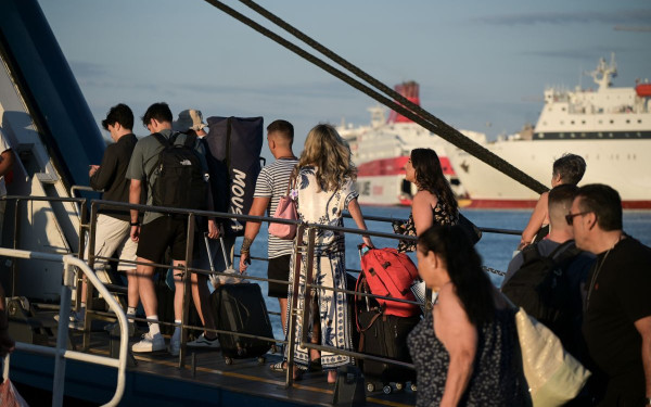 ΤτΕ: Αυξημένα στα 23,6 δισ.ευρω τα έσοδα από τον τουρισμό το 2025